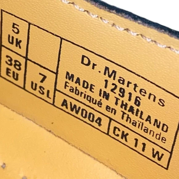 Womens LIKE NEW Dr. Martens 8065 Mary Jane Casual Shoe - Black - Picture 9 of 12